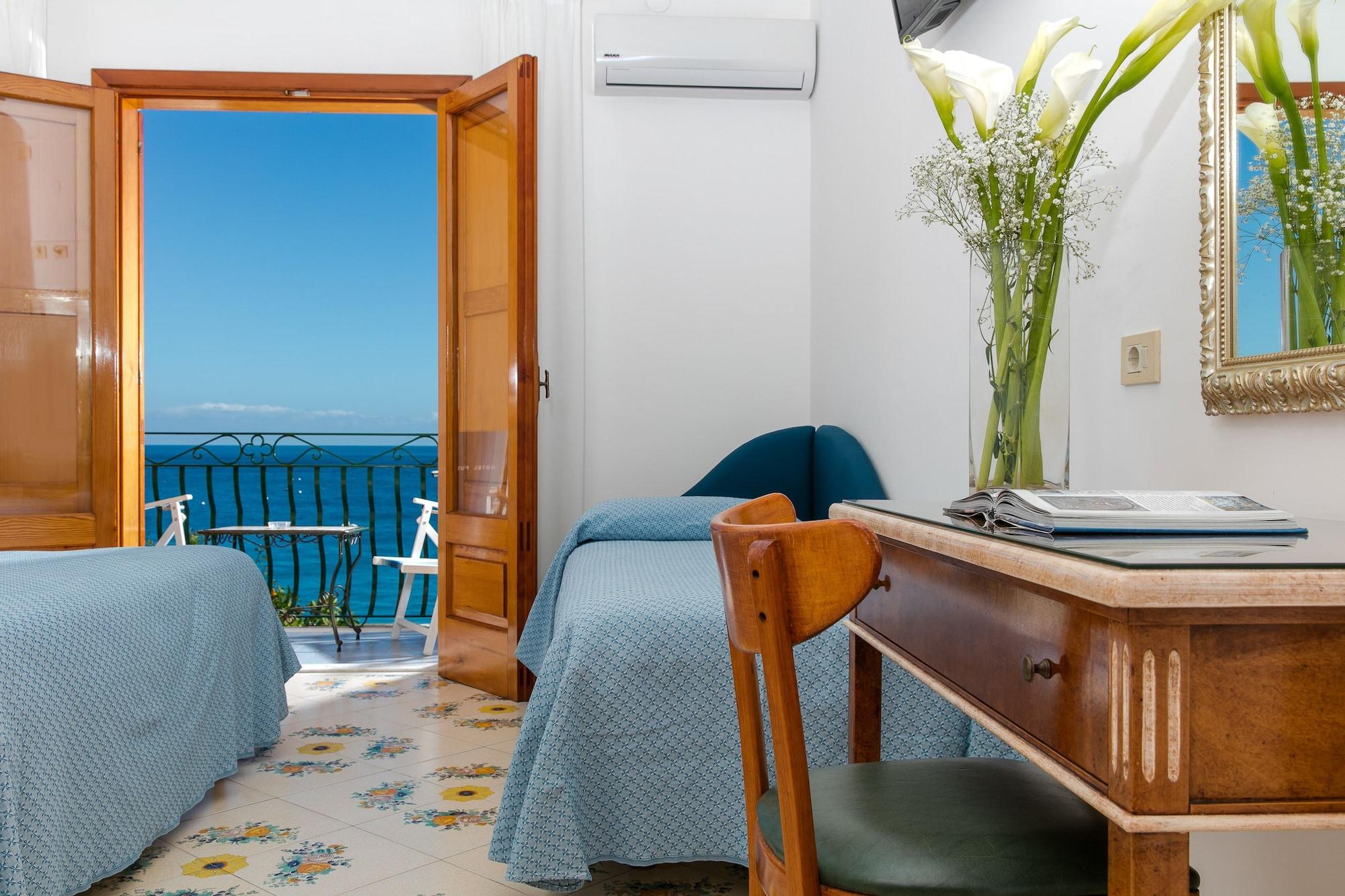 Hotel Pupetto Positano Kültér fotó