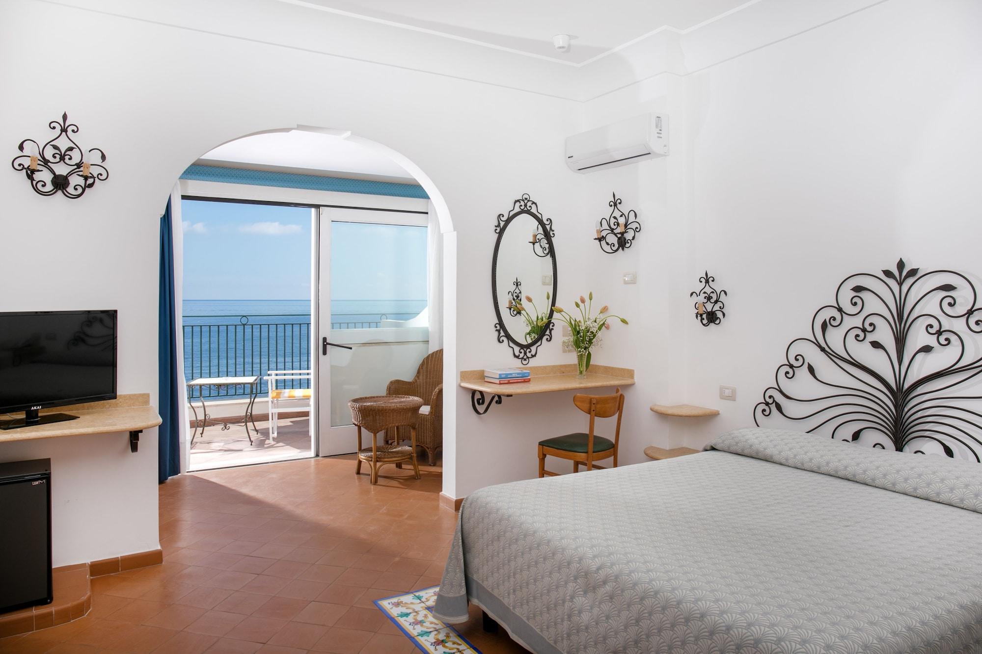 Hotel Pupetto Positano Kültér fotó