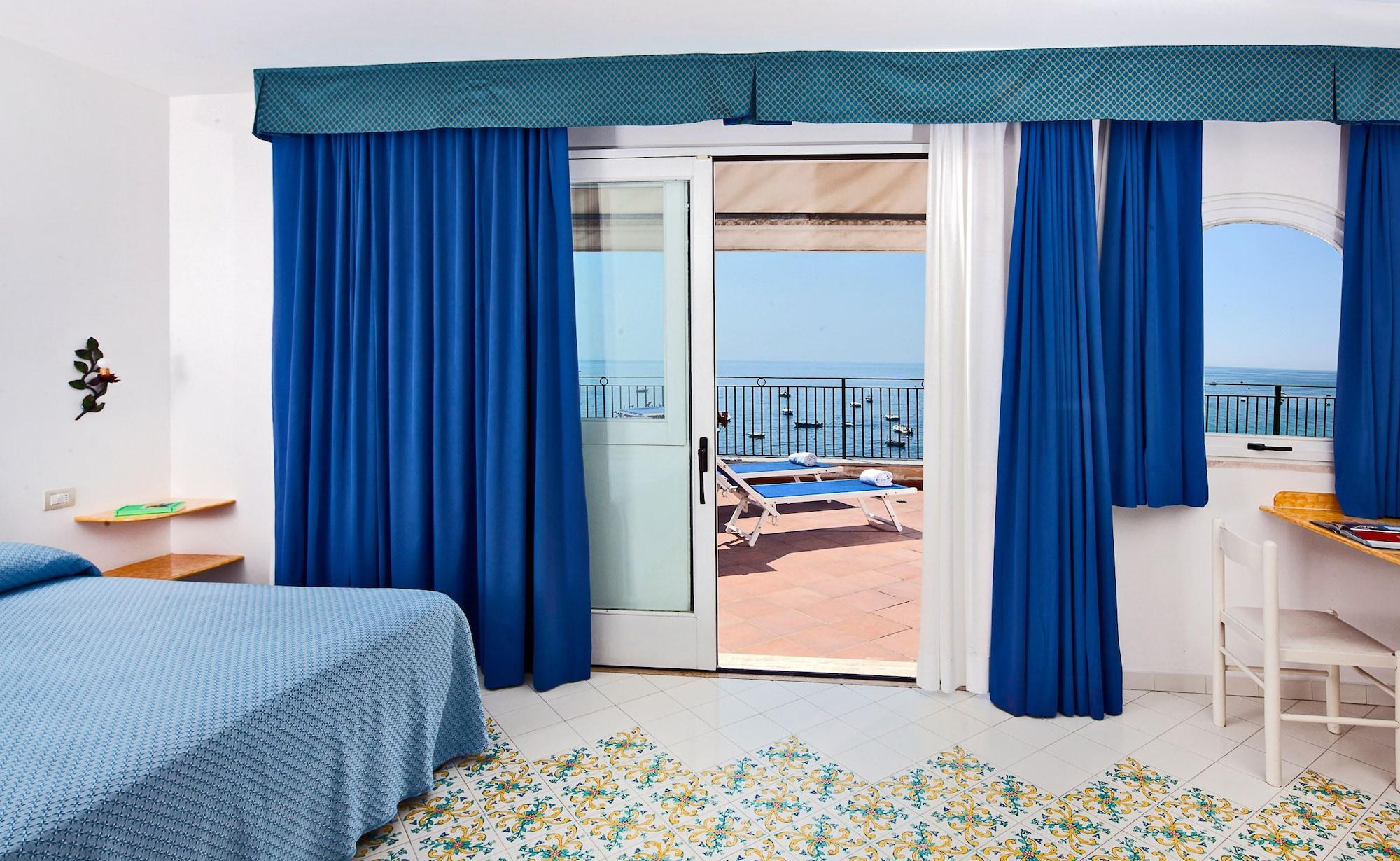Hotel Pupetto Positano Kültér fotó
