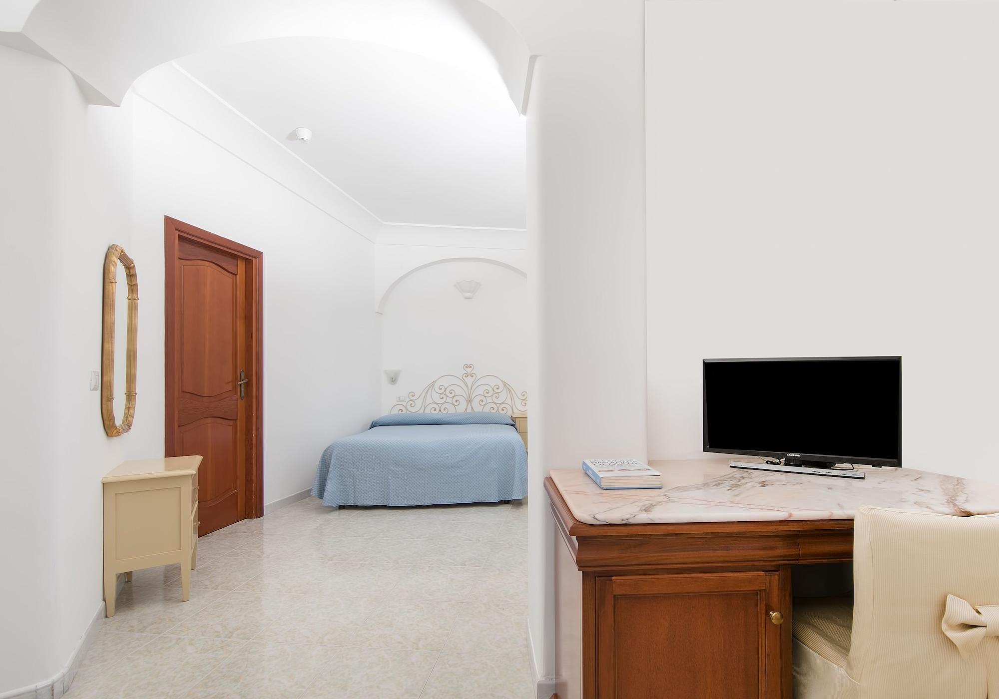 Hotel Pupetto Positano Kültér fotó