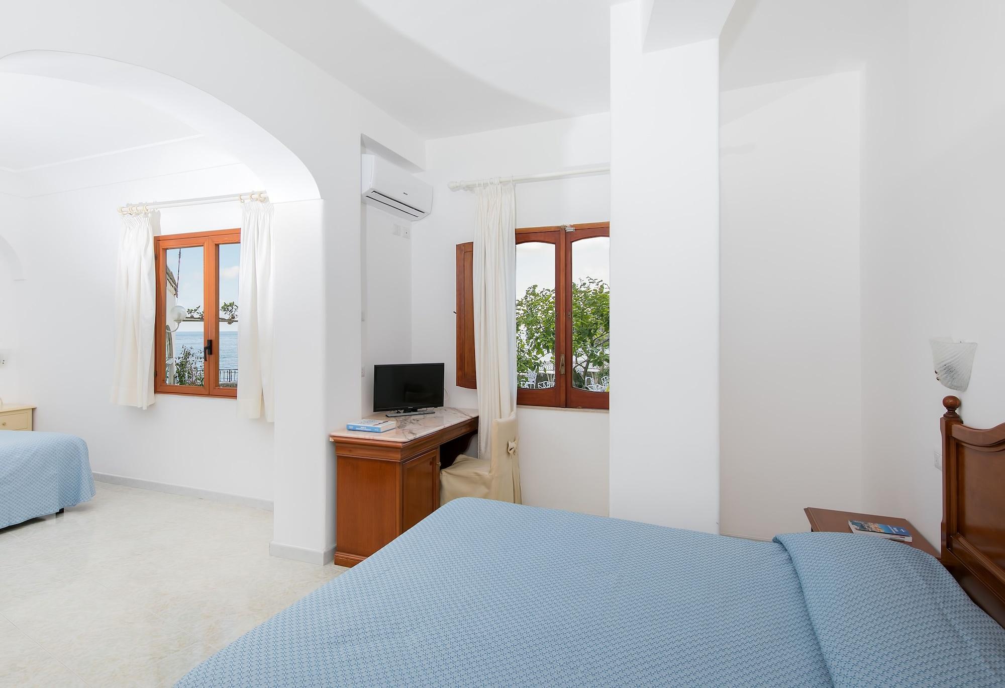 Hotel Pupetto Positano Kültér fotó