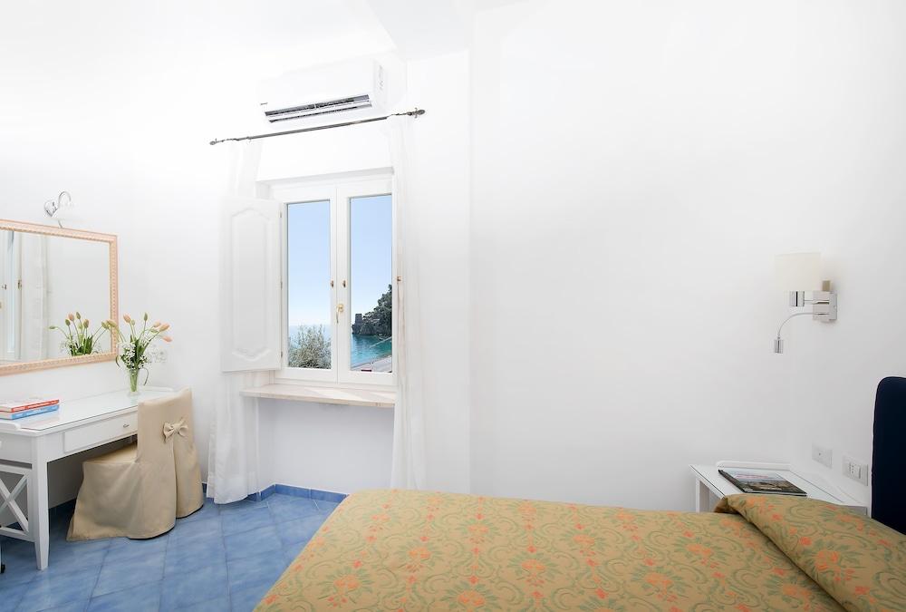 Hotel Pupetto Positano Kültér fotó